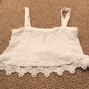 Ivy and main. Size xs. Crop top. Lace detail